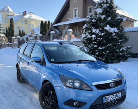 Синий Форд Фокус, объемом двигателя 1.8 л и пробегом 282 тыс. км за 4100 $, фото 1 на Automoto.ua