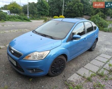 Синий Форд Фокус, объемом двигателя 1.6 л и пробегом 305 тыс. км за 3900 $, фото 1 на Automoto.ua
