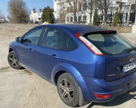 Синій Форд Фокус, об'ємом двигуна 1.6 л та пробігом 352 тис. км за 3800 $, фото 1 на Automoto.ua