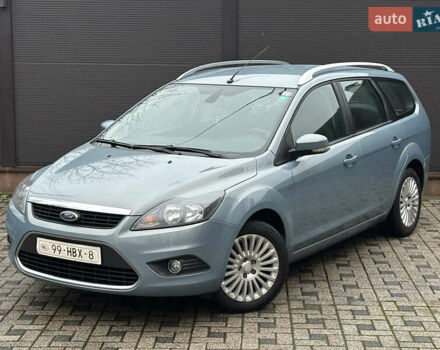 Синий Форд Фокус, объемом двигателя 1.6 л и пробегом 243 тыс. км за 5950 $, фото 1 на Automoto.ua