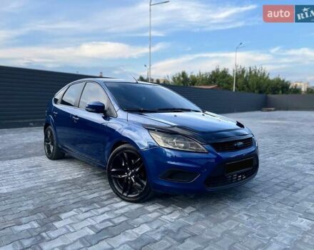 Синій Форд Фокус, об'ємом двигуна 1.6 л та пробігом 285 тис. км за 5400 $, фото 1 на Automoto.ua