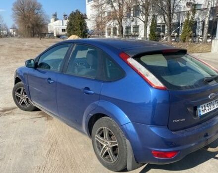 Синий Форд Фокус, объемом двигателя 1.6 л и пробегом 352 тыс. км за 3800 $, фото 1 на Automoto.ua