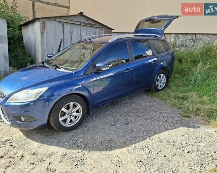 Синій Форд Фокус, об'ємом двигуна 1.6 л та пробігом 255 тис. км за 5100 $, фото 1 на Automoto.ua