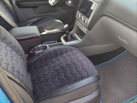 Синий Форд Фокус, объемом двигателя 1.6 л и пробегом 281 тыс. км за 4800 $, фото 1 на Automoto.ua