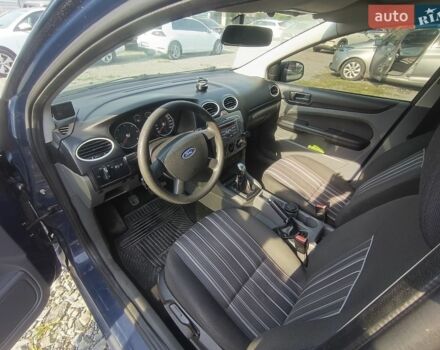 Синій Форд Фокус, об'ємом двигуна 1.6 л та пробігом 314 тис. км за 3700 $, фото 1 на Automoto.ua