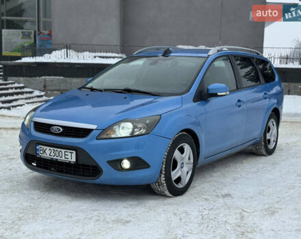 Синій Форд Фокус, об'ємом двигуна 1.8 л та пробігом 299 тис. км за 4500 $, фото 1 на Automoto.ua