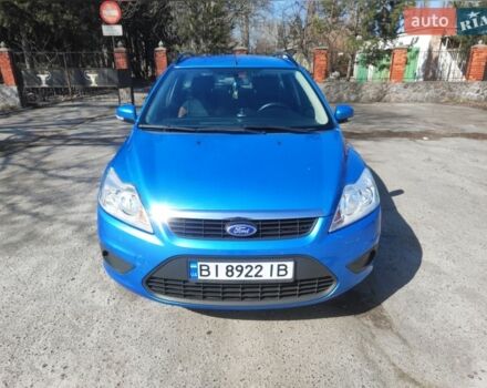 Синий Форд Фокус, объемом двигателя 1.6 л и пробегом 338 тыс. км за 5750 $, фото 1 на Automoto.ua