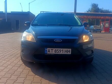 Синий Форд Фокус, объемом двигателя 1.6 л и пробегом 352 тыс. км за 3800 $, фото 1 на Automoto.ua