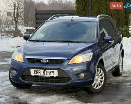 Синій Форд Фокус, об'ємом двигуна 1.6 л та пробігом 218 тис. км за 5300 $, фото 1 на Automoto.ua