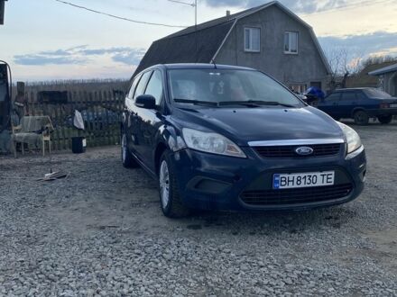 Синий Форд Фокус, объемом двигателя 1.6 л и пробегом 247 тыс. км за 4650 $, фото 1 на Automoto.ua