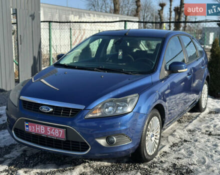 Синий Форд Фокус, объемом двигателя 1.8 л и пробегом 228 тыс. км за 5700 $, фото 1 на Automoto.ua