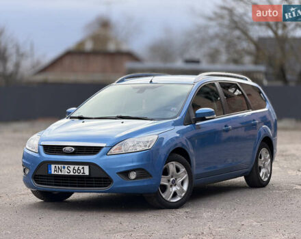 Синий Форд Фокус, объемом двигателя 1.6 л и пробегом 211 тыс. км за 4650 $, фото 1 на Automoto.ua