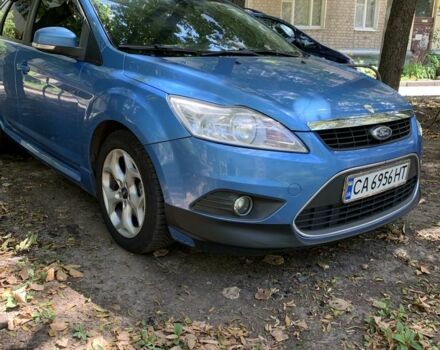 Синий Форд Фокус, объемом двигателя 1.6 л и пробегом 260 тыс. км за 5800 $, фото 1 на Automoto.ua