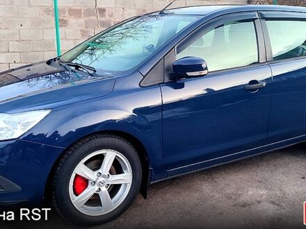 Синий Форд Фокус, объемом двигателя 1.6 л и пробегом 170 тыс. км за 5700 $, фото 1 на Automoto.ua