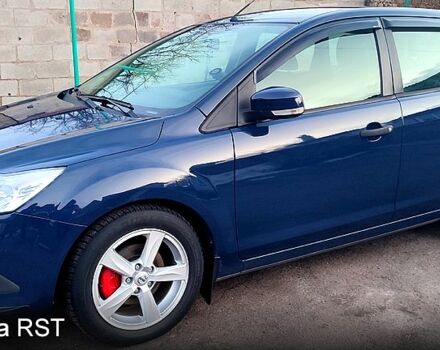 Синий Форд Фокус, объемом двигателя 1.6 л и пробегом 170 тыс. км за 5700 $, фото 1 на Automoto.ua