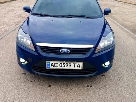 Форд Фокус 2010 в Днепре (Днепропетровске) на Automoto.ua Синий Форд Фокус, объемом двигателя 1.6 л и пробегом 330 тыс. км за 5200 $, фото 1 на Automoto.ua