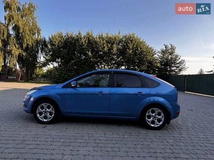Форд Фокус 2010 в Ильинцах на Automoto.ua Синий Форд Фокус, объемом двигателя 2 л и пробегом 227 тыс. км за 6900 $, фото 1 на Automoto.ua