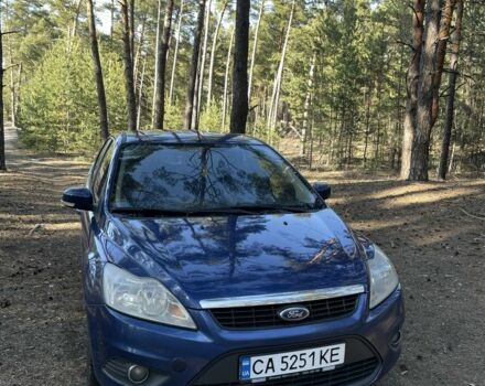Синий Форд Фокус, объемом двигателя 1.6 л и пробегом 300 тыс. км за 5200 $, фото 1 на Automoto.ua
