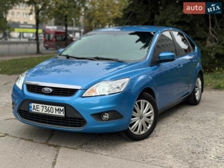 Синий Форд Фокус, объемом двигателя 1.6 л и пробегом 229 тыс. км за 5400 $, фото 1 на Automoto.ua