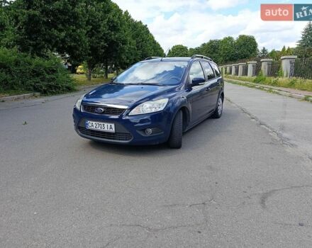 Синий Форд Фокус, объемом двигателя 1.56 л и пробегом 220 тыс. км за 5200 $, фото 1 на Automoto.ua