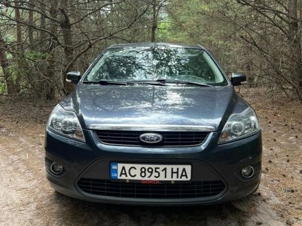 Синий Форд Фокус, объемом двигателя 1.8 л и пробегом 298 тыс. км за 6800 $, фото 1 на Automoto.ua