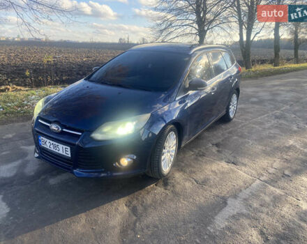 Синий Форд Фокус, объемом двигателя 1.6 л и пробегом 260 тыс. км за 7300 $, фото 1 на Automoto.ua