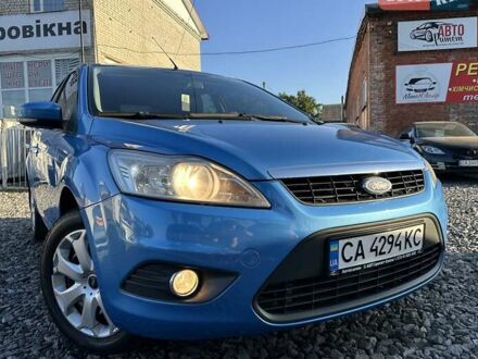 Синий Форд Фокус, объемом двигателя 1.6 л и пробегом 303 тыс. км за 5500 $, фото 1 на Automoto.ua