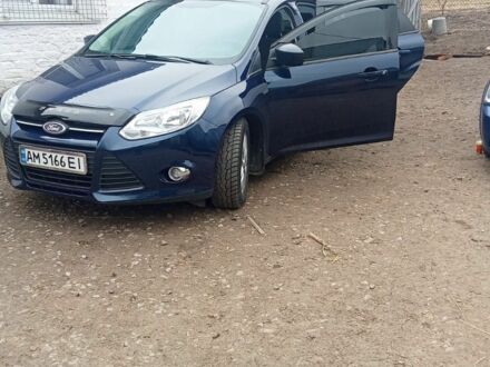 Синій Форд Фокус, об'ємом двигуна 2 л та пробігом 230 тис. км за 5300 $, фото 1 на Automoto.ua