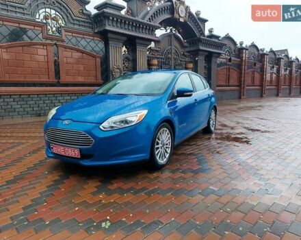 Форд Фокус 2012 у Житомирі на Automoto.ua Синій Форд Фокус, об'ємом двигуна 0 л та пробігом 125 тис. км за 6599 $, фото 1 на Automoto.ua