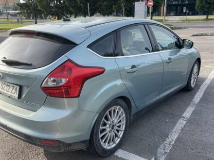 Синий Форд Фокус, объемом двигателя 0 л и пробегом 90 тыс. км за 6000 $, фото 1 на Automoto.ua