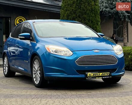 Синий Форд Фокус, объемом двигателя 0 л и пробегом 85 тыс. км за 6600 $, фото 1 на Automoto.ua