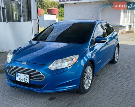 Синий Форд Фокус, объемом двигателя 0 л и пробегом 129 тыс. км за 6800 $, фото 1 на Automoto.ua