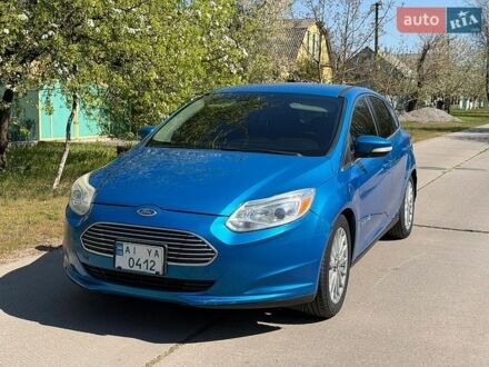 Синий Форд Фокус, объемом двигателя 0 л и пробегом 131 тыс. км за 6500 $, фото 1 на Automoto.ua