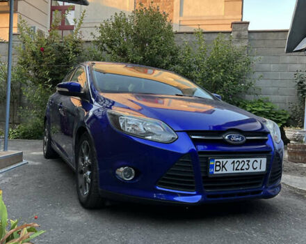 Синий Форд Фокус, объемом двигателя 2 л и пробегом 122 тыс. км за 7800 $, фото 1 на Automoto.ua