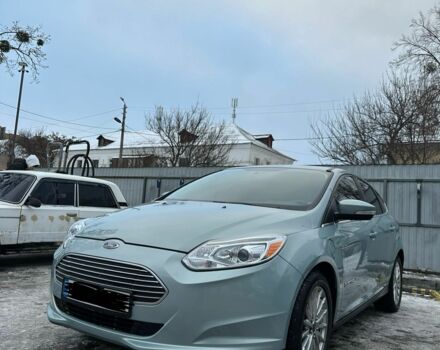 Синий Форд Фокус, объемом двигателя 0 л и пробегом 165 тыс. км за 7500 $, фото 1 на Automoto.ua