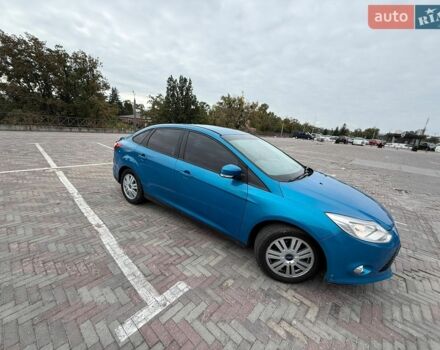 Синій Форд Фокус, об'ємом двигуна 2 л та пробігом 137 тис. км за 7500 $, фото 1 на Automoto.ua