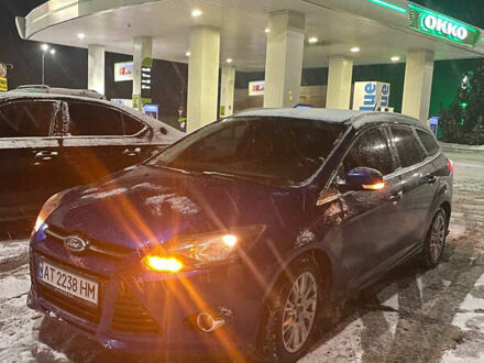 Синий Форд Фокус, объемом двигателя 1.6 л и пробегом 252 тыс. км за 7600 $, фото 1 на Automoto.ua