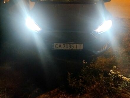 Форд Фокус 2015 в Звенигородка на Automoto.ua Синий Форд Фокус, объемом двигателя 2 л и пробегом 190 тыс. км за 6500 $, фото 1 на Automoto.ua