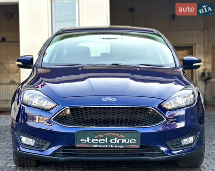 Синий Форд Фокус, объемом двигателя 0 л и пробегом 153 тыс. км за 9600 $, фото 1 на Automoto.ua