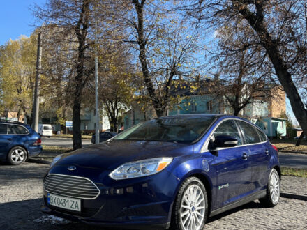 Синий Форд Фокус, объемом двигателя 0 л и пробегом 151 тыс. км за 5499 $, фото 1 на Automoto.ua