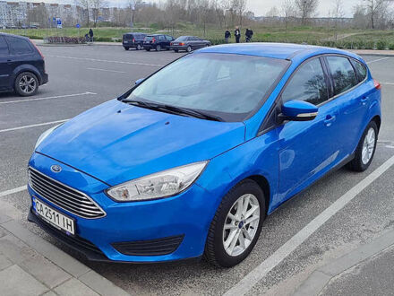 Синий Форд Фокус, объемом двигателя 2 л и пробегом 170 тыс. км за 8500 $, фото 1 на Automoto.ua