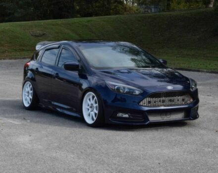 Синій Форд Фокус, об'ємом двигуна 2 л та пробігом 74 тис. км за 4600 $, фото 1 на Automoto.ua