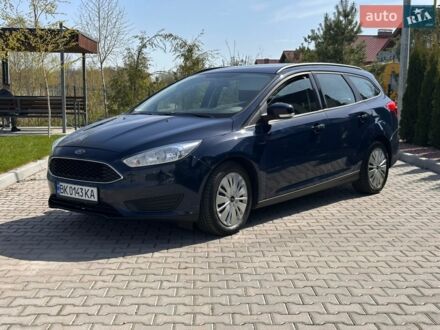 Синій Форд Фокус, об'ємом двигуна 1.5 л та пробігом 241 тис. км за 8200 $, фото 1 на Automoto.ua
