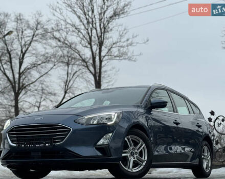 Синий Форд Фокус, объемом двигателя 1.6 л и пробегом 130 тыс. км за 14700 $, фото 1 на Automoto.ua