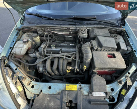 Зеленый Форд Фокус, объемом двигателя 1.6 л и пробегом 180 тыс. км за 3200 $, фото 10 на Automoto.ua