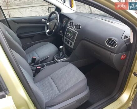 Зеленый Форд Фокус, объемом двигателя 1.6 л и пробегом 222 тыс. км за 4590 $, фото 12 на Automoto.ua