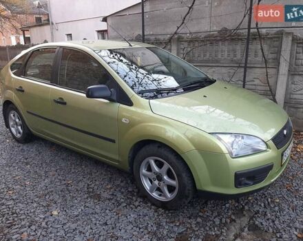 Зеленый Форд Фокус, объемом двигателя 1.6 л и пробегом 222 тыс. км за 4590 $, фото 2 на Automoto.ua