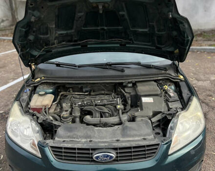 Зелений Форд Фокус, об'ємом двигуна 1.6 л та пробігом 241 тис. км за 5000 $, фото 8 на Automoto.ua
