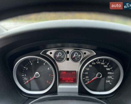 Зелений Форд Фокус, об'ємом двигуна 1.6 л та пробігом 241 тис. км за 5000 $, фото 10 на Automoto.ua