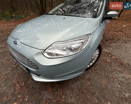 Зеленый Форд Фокус, объемом двигателя 0 л и пробегом 113 тыс. км за 8000 $, фото 5 на Automoto.ua